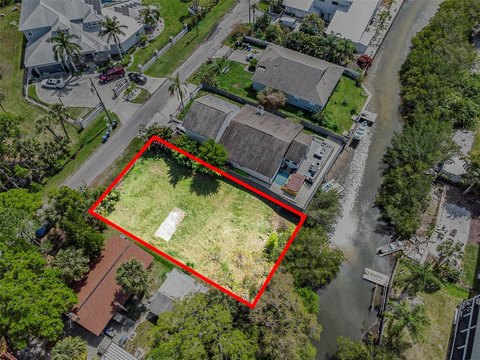 Canal-Front Waterfront Land