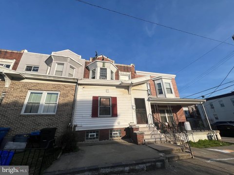 Philadelphia Duplex: Move-In Ready