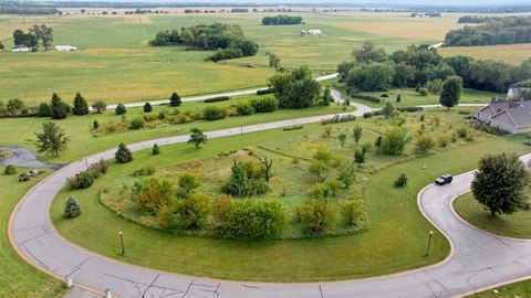 Land, Port Byron, IL