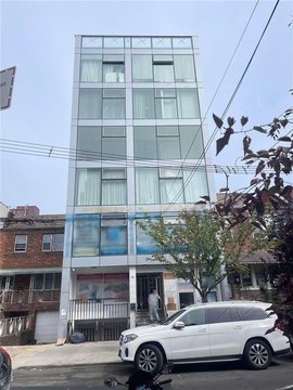 Brooklyn Commercial Condo Unit For Sale