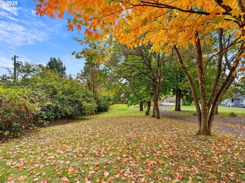 Camas Land Parcel For Sale