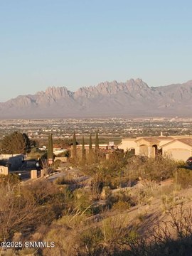 Prime View Lot in Picacho