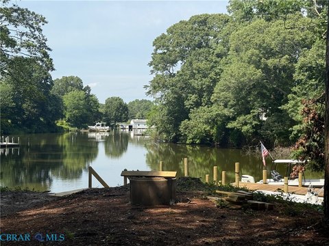 Waterfront Land on Dymer Creek