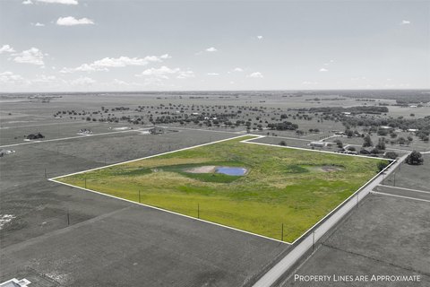 Residential Land Tract with Water Tab