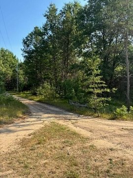 LAND - Harrison, MI