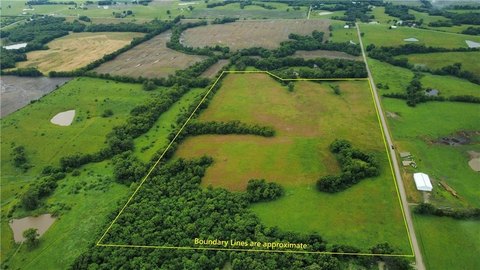 Land, Trenton, MO