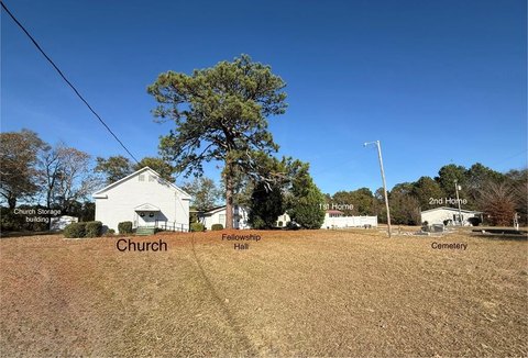 Vienna Church and Homes