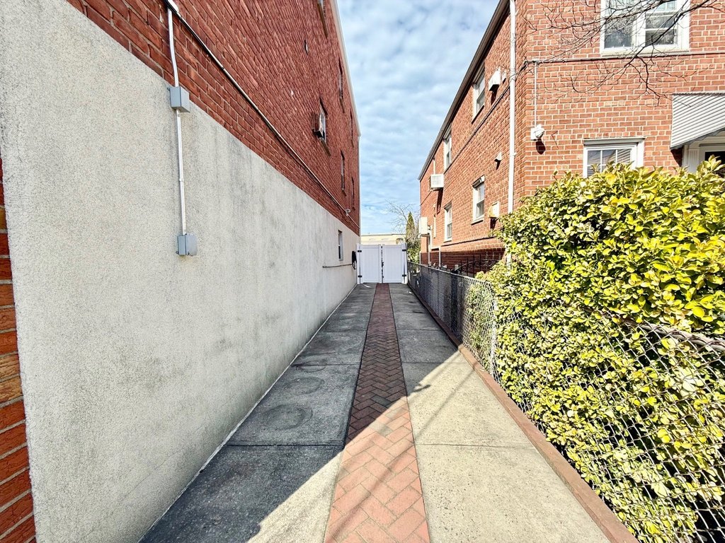 Picture 18