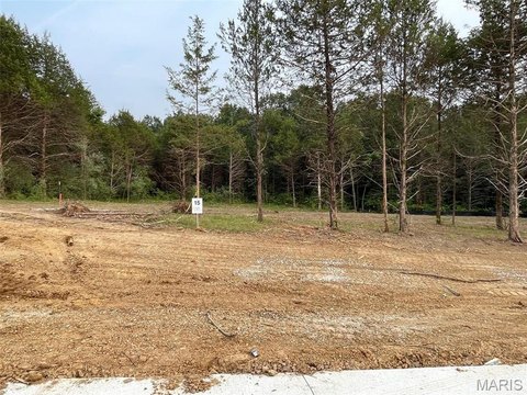 Residential Land in Private Setting