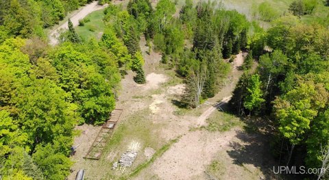 Wooded Hunting Land with Building Site