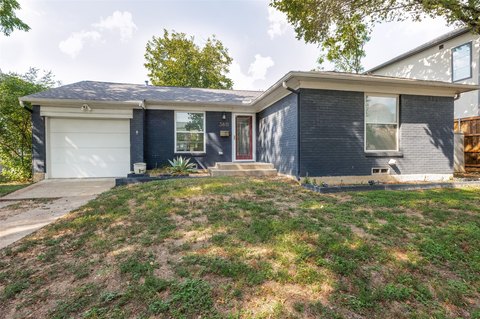 Land, Dallas, TX