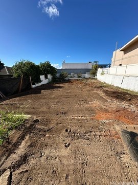 Honolulu Mixed-Use Land Parcel