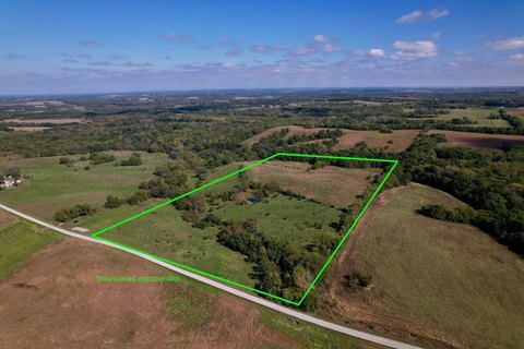 20-Acre Vacant Land Near Hamilton