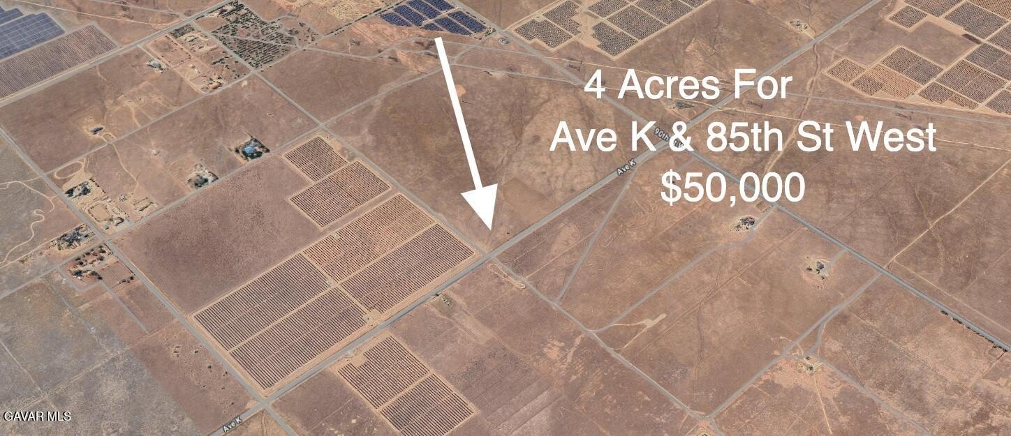 Expansive Corner Lot in Del Sur