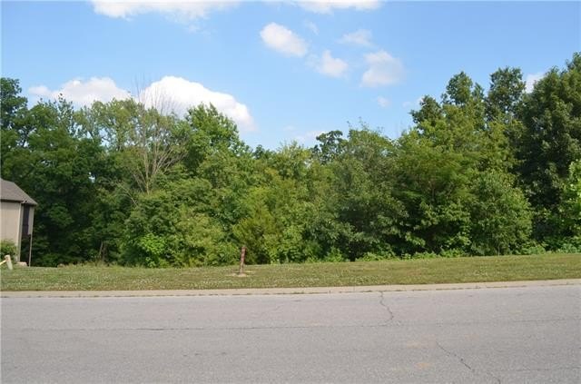 Residential Land in Gladstone, MO
