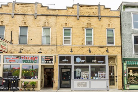 Mixed-Use Building with Restaurant
