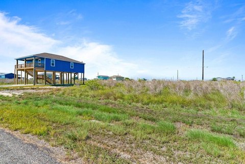 Land, Holiday Beach, TX