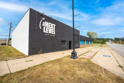 Versatile Building in Benton Harbor