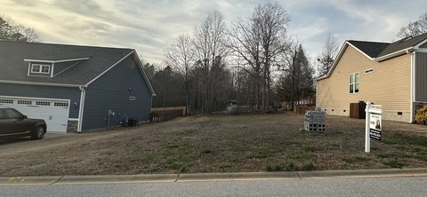LAND, Landrum, SC