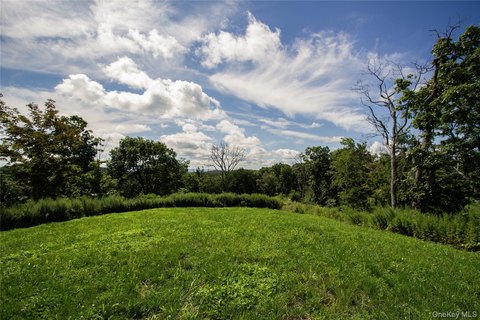 Land, Marlboro, NY