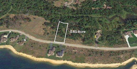 Buildable Waterfront Lot with 101 Frontage