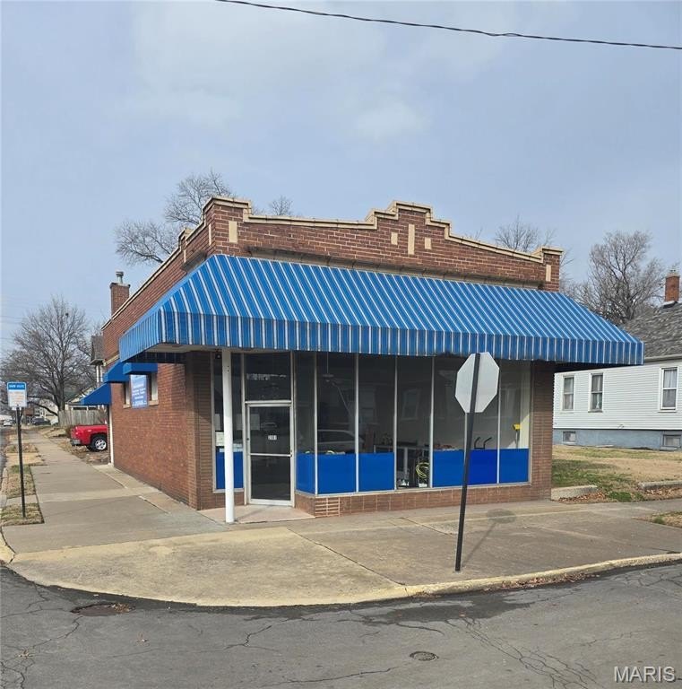 Granite City Commercial Opportunity