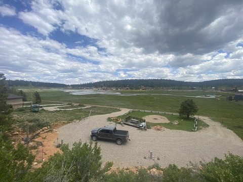 Scenic Lot Near Duck Creek