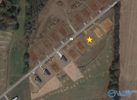 Residential Land in Athens, AL