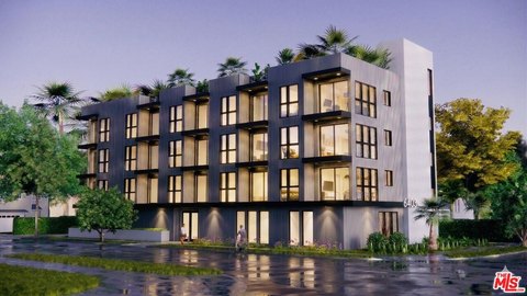 Residential Income, Lake Balboa, CA