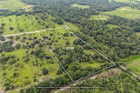 Land, MYAKKA CITY, FL