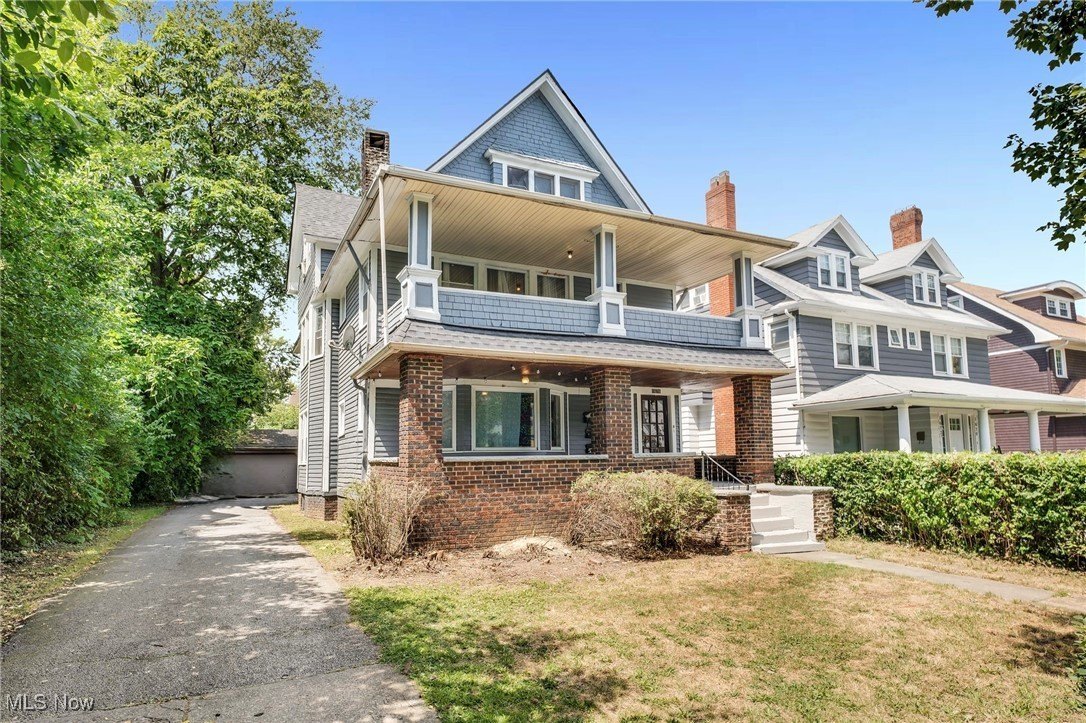 Updated Triplex in Cleveland Heights