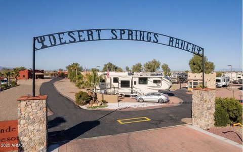 Active-Adult Paradise with Golf Course