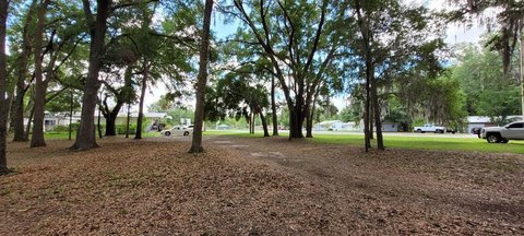 Chiefland, FL Vacant Land