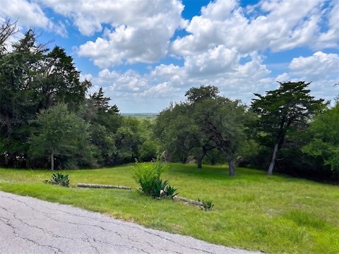 LAND - La Grange, TX