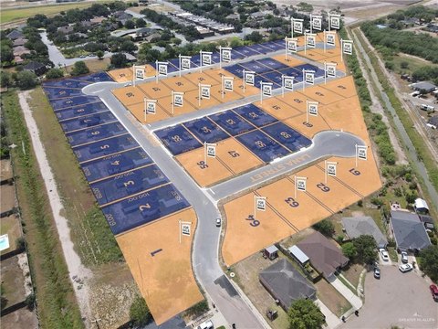 Residential Lot in Weslaco, TX