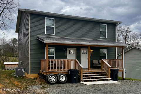 Well-Maintained Duplex in Athens, TN