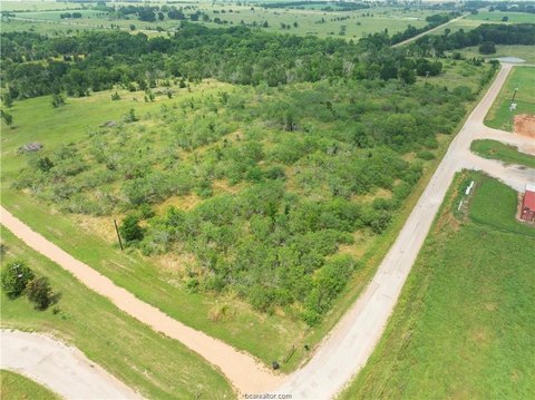 Dime Box, Texas Acreage