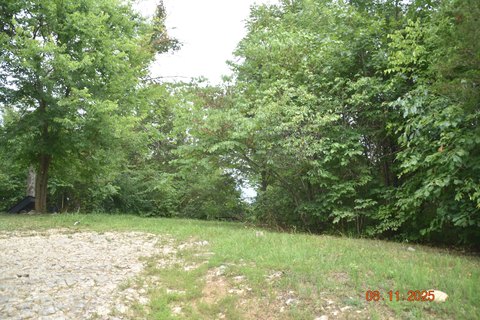Unrestricted Land in Whitesburg, TN