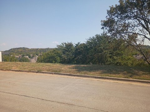 Residential Land in Springfield, MO