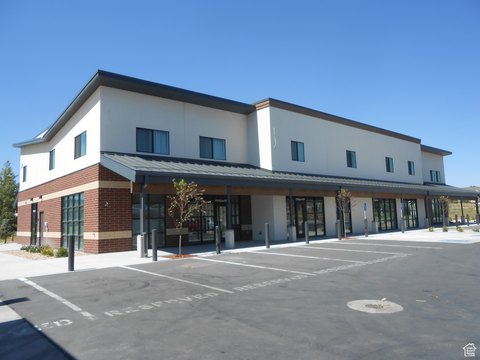 New Retail/Office Suites Available