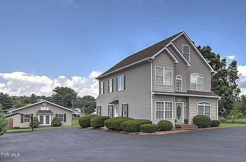 Flex-Use Office and Residential Property