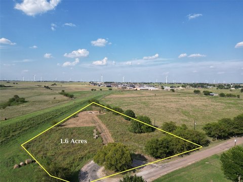 Land Near Muenster Lake