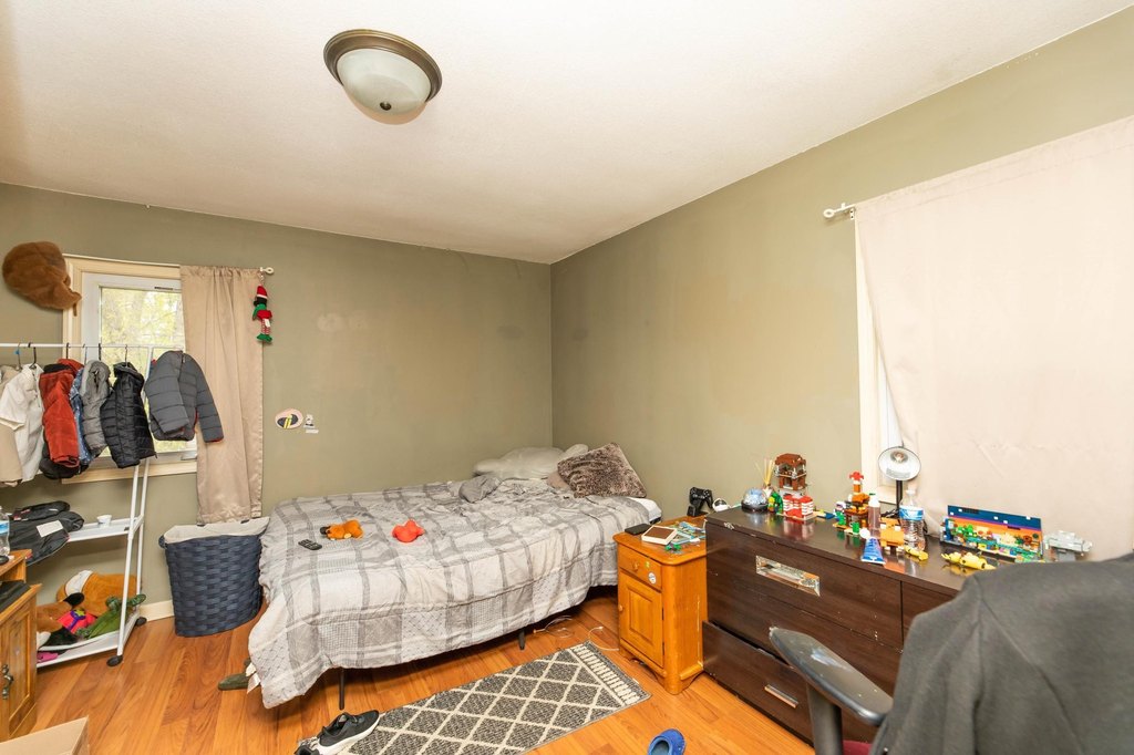 Picture 36