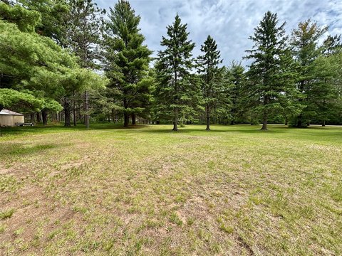 LAND - Hayward, WI