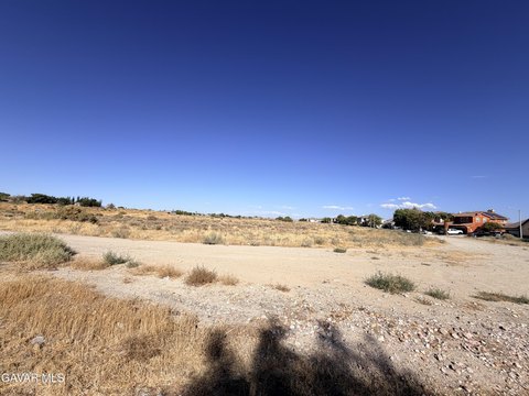 Land, Lancaster, CA
