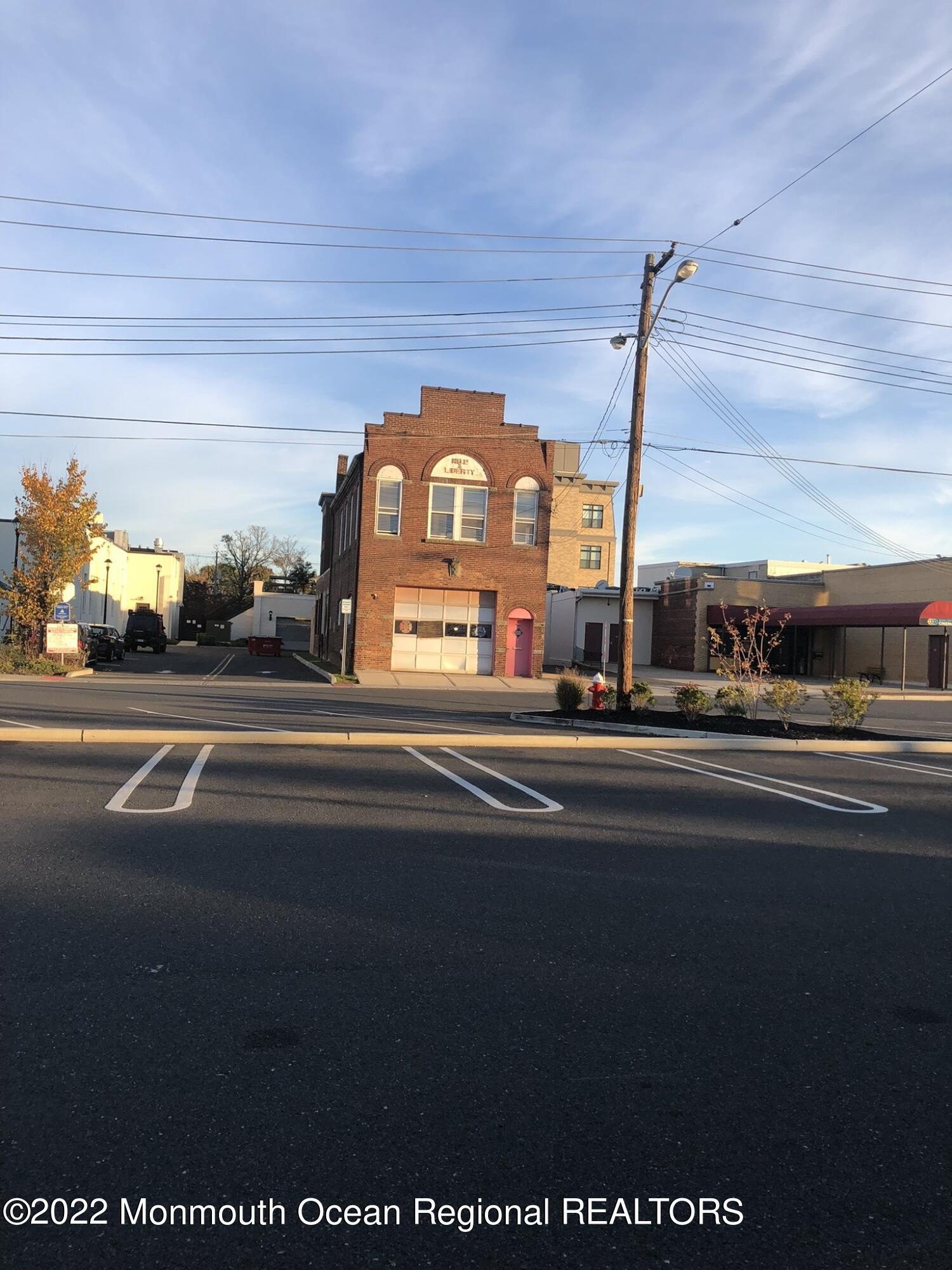 Prime Retail Space, Red Bank