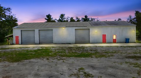 Steel Warehouse with Living Quarters