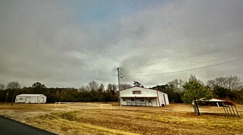Mixed-Use Property with Highway Frontage