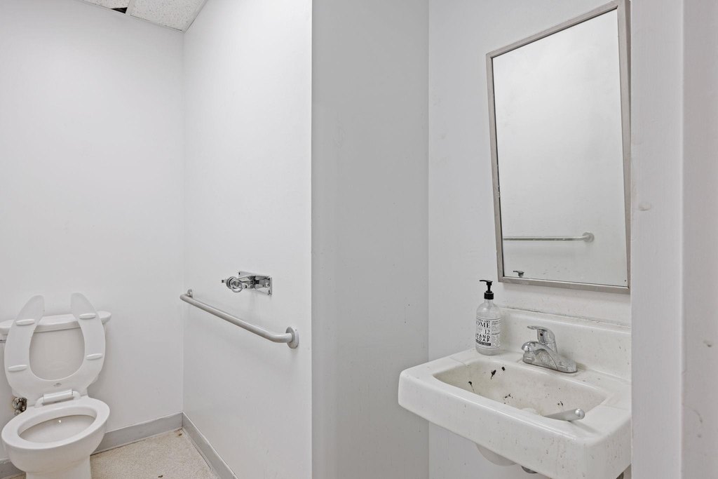 Picture 19
