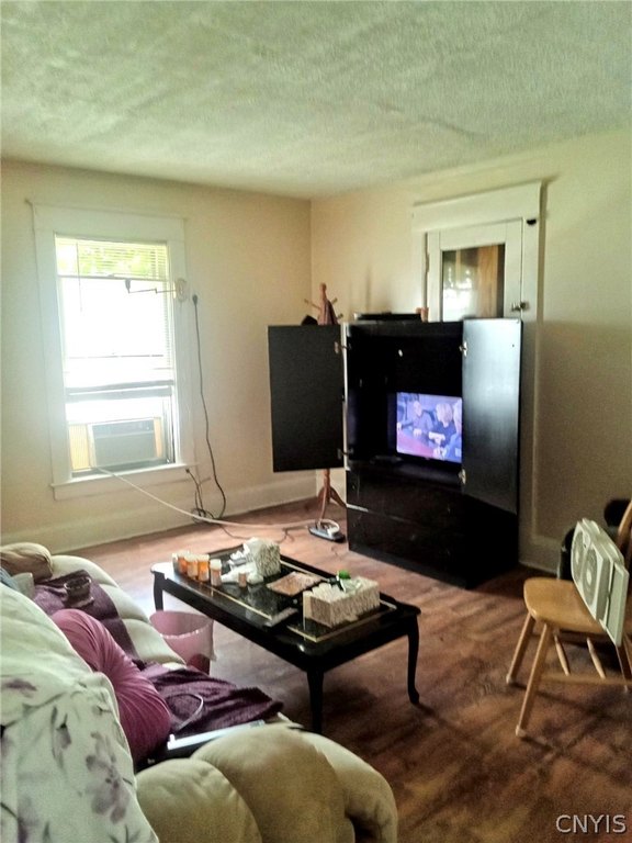 Picture 7